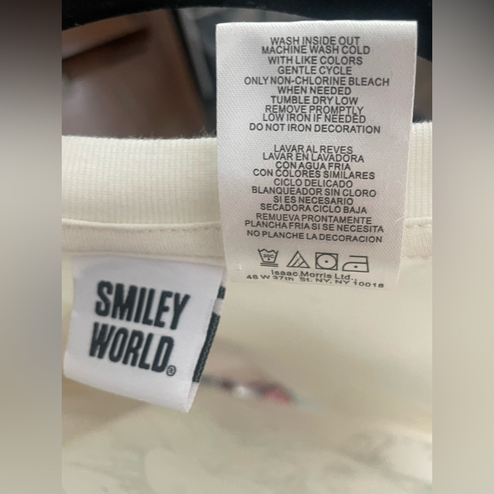 Smiley World boho crop top!! Super cute!! - Picture 2 of 8